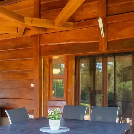Grande Vendeghaz Guest house *
